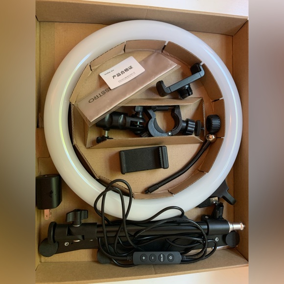 Ring Light with Desktop Stand & Cell Phone Holder - 12" LED - Picture 7 of 8